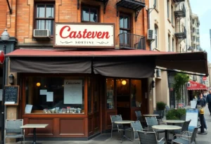 Closed sign at Cured restaurant in San Antonio